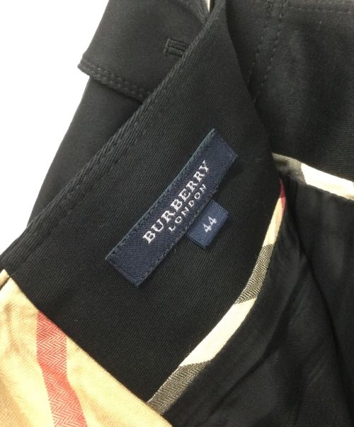 BURBERRY（バーバリー）BURBERRY (バーバリー) コットンスカート ブラック サイズ:44の古着・服飾アイテム