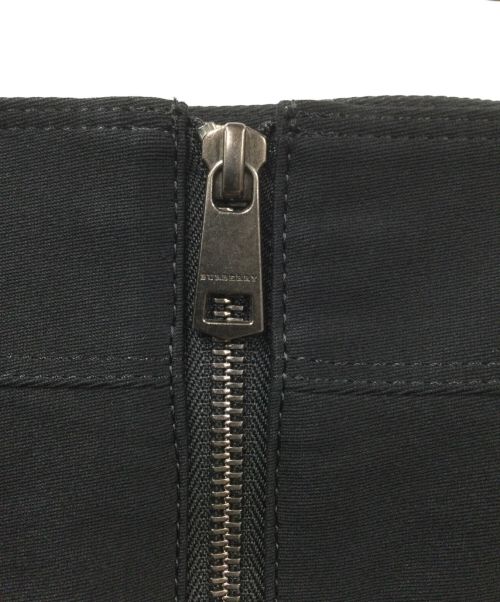 BURBERRY（バーバリー）BURBERRY (バーバリー) コットンスカート ブラック サイズ:44の古着・服飾アイテム