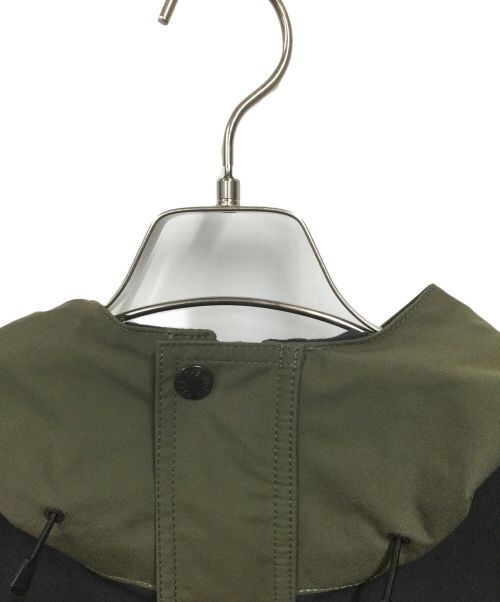 THE NORTH FACE（ザ ノース フェイス）THE NORTH FACE (ザ ノース フェイス) マウンテンライトジャケット オリーブ×ブラック サイズ:L 未使用品の古着・服飾アイテム