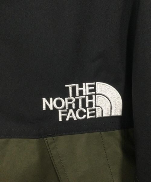 THE NORTH FACE（ザ ノース フェイス）THE NORTH FACE (ザ ノース フェイス) マウンテンライトジャケット オリーブ×ブラック サイズ:L 未使用品の古着・服飾アイテム