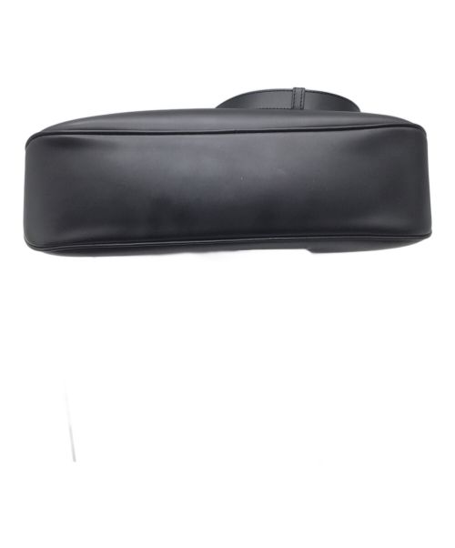 Salvatore Ferragamo（サルヴァトーレ フェラガモ）Salvatore Ferragamo (サルヴァトーレ フェラガモ) ショルダーバッグ ブラック ブラックの古着・服飾アイテム