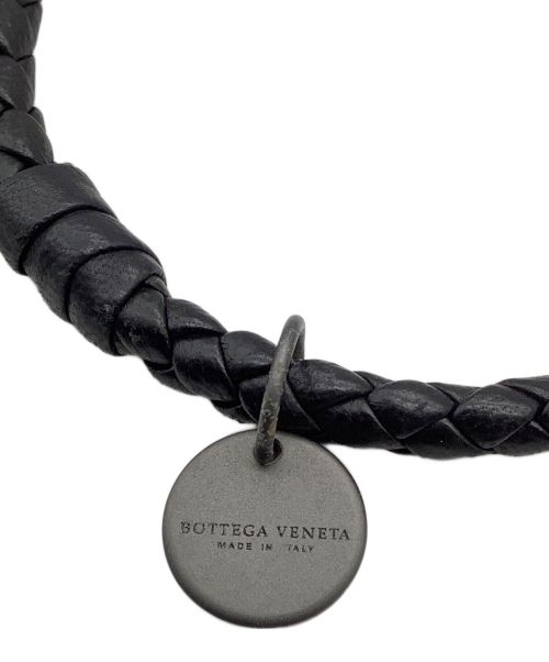BOTTEGA VENETA（ボッテガベネタ）BOTTEGA VENETA (ボッテガベネタ) ブレスレット イントレチャート ブラックの古着・服飾アイテム