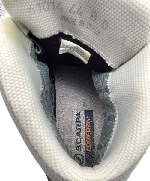 SCARPA（スカルパ）SCARPA (スカルパ) トレッキングブーツ カーキ カーキ サイズ:29の古着・服飾アイテム