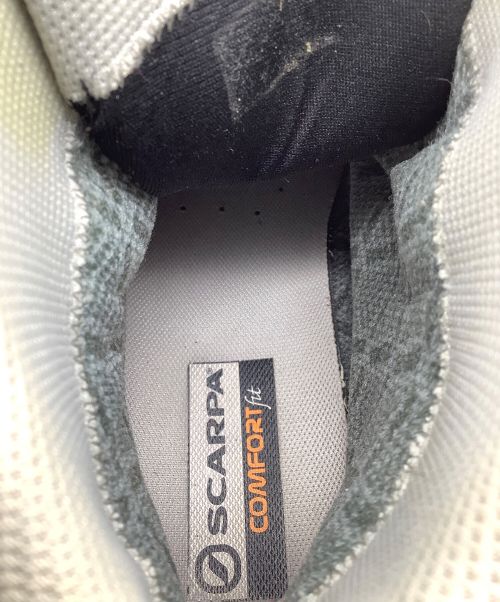 SCARPA（スカルパ）SCARPA (スカルパ) トレッキングブーツ カーキ カーキ サイズ:29の古着・服飾アイテム