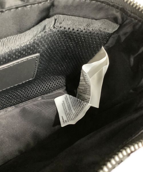 AMIPARIS（アミパリス）AMIPARIS (アミパリス) Ami de Coeur メッセンジャーバッグ ブラックの古着・服飾アイテム