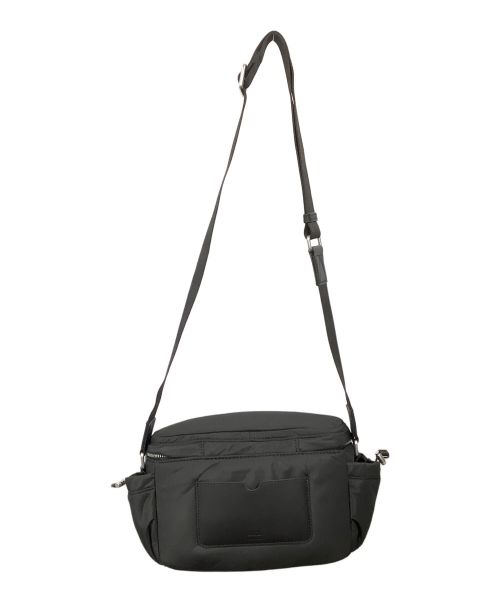 AMIPARIS（アミパリス）AMIPARIS (アミパリス) Ami de Coeur メッセンジャーバッグ ブラックの古着・服飾アイテム