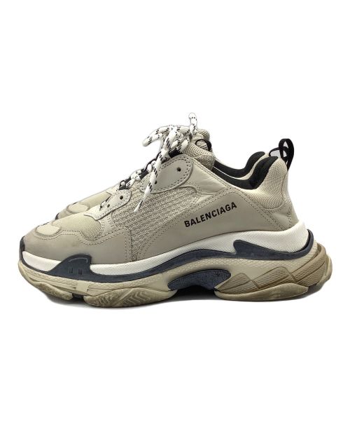 BALENCIAGA（バレンシアガ）BALENCIAGA (バレンシアガ) TRIPLE S ベージュ サイズ:29の古着・服飾アイテム