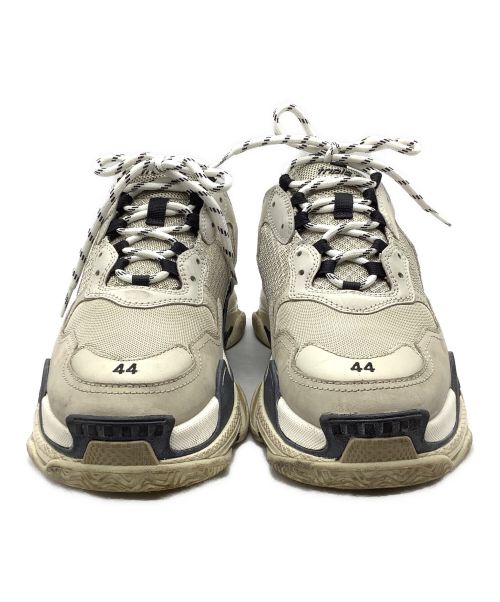 BALENCIAGA（バレンシアガ）BALENCIAGA (バレンシアガ) TRIPLE S ベージュ サイズ:29の古着・服飾アイテム