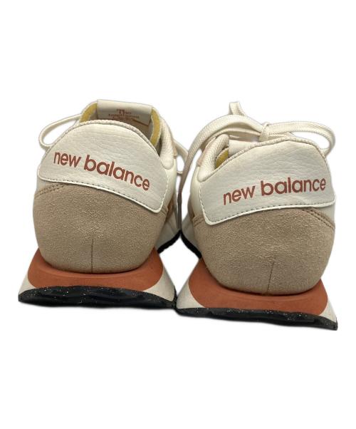 NEW BALANCE（ニューバランス）NEW BALANCE (ニューバランス) スニーカー　アイボリー×ブラウン アイボリー×ブラウン サイズ:26.5の古着・服飾アイテム