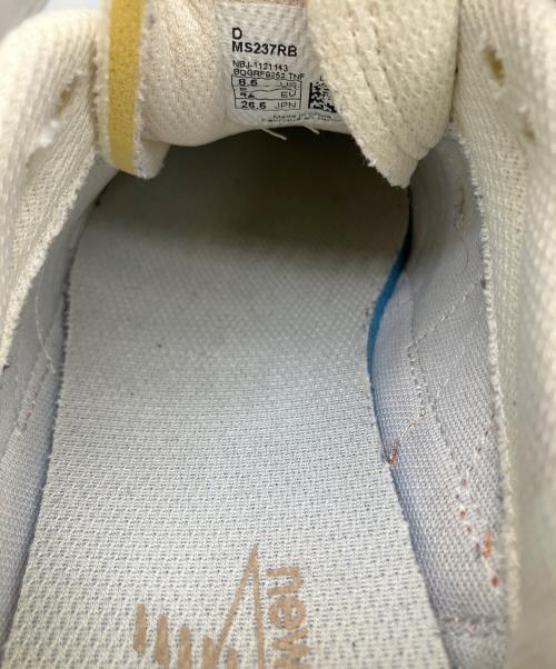 NEW BALANCE（ニューバランス）NEW BALANCE (ニューバランス) スニーカー　アイボリー×ブラウン アイボリー×ブラウン サイズ:26.5の古着・服飾アイテム