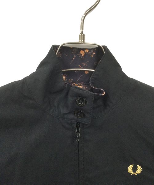 FRED PERRY（フレッドペリー）FRED PERRY (フレッドペリー) LIBERTY (リバティ) Print Harrington Jacket ブラック サイズ:36の古着・服飾アイテム