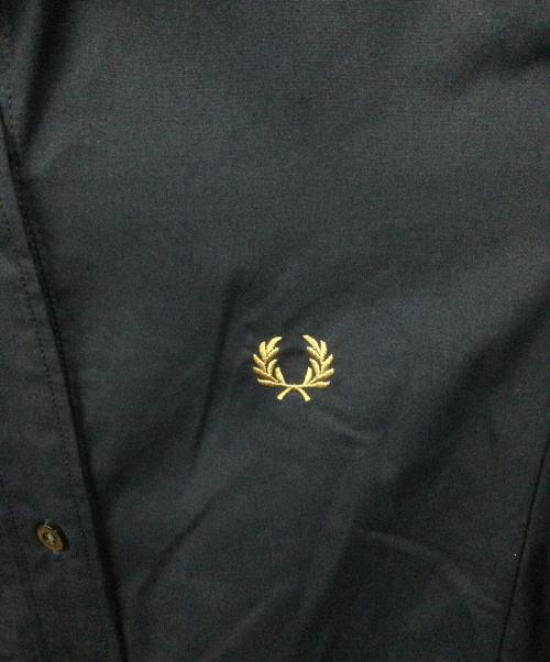 FRED PERRY（フレッドペリー）FRED PERRY (フレッドペリー) シャツワンピース ネイビー ネイビー サイズ:36の古着・服飾アイテム