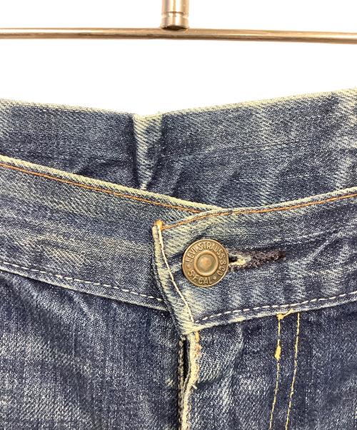 LEVI'S（リーバイス）LEVI'S (リーバイス) デニムパンツ インディゴ サイズ:28インチの古着・服飾アイテム