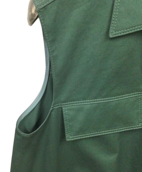 HUGO BOSS（ヒューゴ ボス）HUGO BOSS (ヒューゴ ボス) ノースリーブワンピース グリーン グリーン サイズ:36 未使用品の古着・服飾アイテム