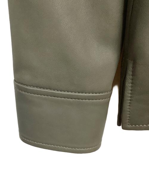 HUGO BOSS（ヒューゴ ボス）HUGO BOSS (ヒューゴ ボス) ラムレザージャケット オリーブ オリーブ サイズ:36の古着・服飾アイテム