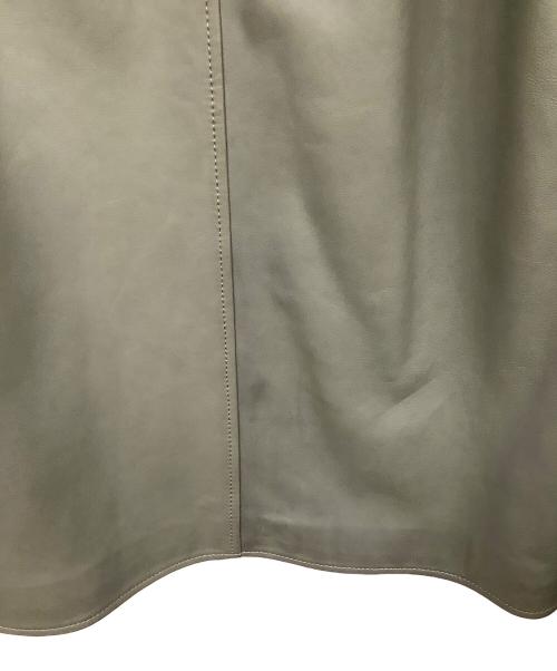 HUGO BOSS（ヒューゴ ボス）HUGO BOSS (ヒューゴ ボス) ラムレザージャケット オリーブ オリーブ サイズ:36の古着・服飾アイテム