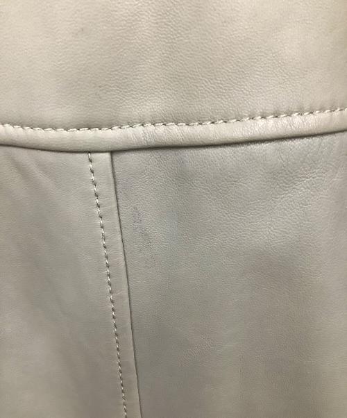 HUGO BOSS（ヒューゴ ボス）HUGO BOSS (ヒューゴ ボス) ラムレザージャケット オリーブ オリーブ サイズ:36の古着・服飾アイテム