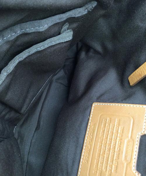 COACH（コーチ）COACH (コーチ) メッセンジャーバッグ ブラウンの古着・服飾アイテム