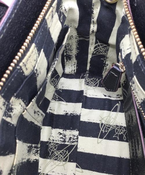 Vivienne Westwood（ヴィヴィアンウエストウッド）Vivienne Westwood (ヴィヴィアンウエストウッド) ハンドバッグ ブラック ブラックの古着・服飾アイテム