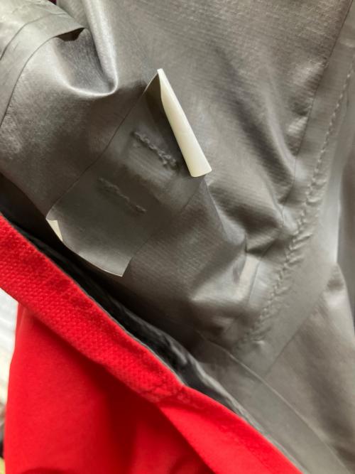 MILLET（ミレー）MILLET (ミレー) ナイロンジャケット レッド レッド サイズ:Lの古着・服飾アイテム