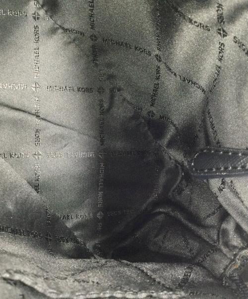 MICHAEL KORS（マイケル・コース）MICHAEL KORS (マイケルコース) ショルダーバッグ ブラック ブラックの古着・服飾アイテム