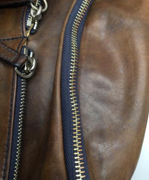 galletti（ガレッティ）GALLETTI (ガレッティ) レザーボディバッグ ブラウン ブラウンの古着・服飾アイテム