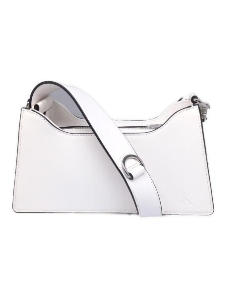 Calvin Klein（カルバンクライン）Calvin Klein (カルバンクライン) コンバーチブルショルダーバッグ ホワイトの古着・服飾アイテム
