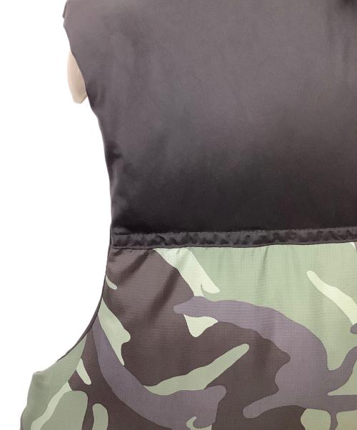 THE NORTH FACE（ザ ノース フェイス）THE NORTH FACE (ザ ノース フェイス) ノベルティーヌプシベスト ブラック×グリーン サイズ:XLの古着・服飾アイテム