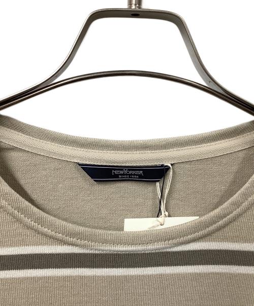 NEWYORKER（ニューヨーカー）NEWYORKER (ニューヨーカー) 長袖カットソー　ベージュ ベージュ サイズ:L 未使用品の古着・服飾アイテム