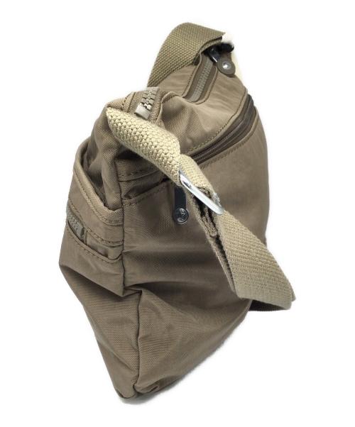 Kipling（キプリング）Kipling (キプリング) CLASSICS EWO true beige オリーブ 未使用品の古着・服飾アイテム