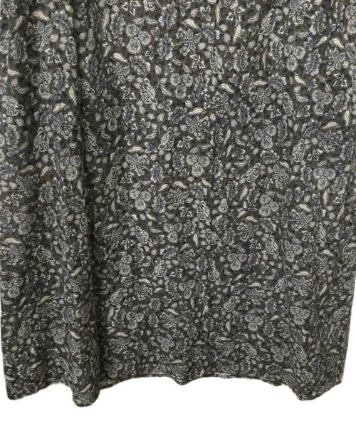 kurashi&trips publishing（クラシアンドトリップス パブリッシング）KURASHI&Trips PUBLISHING (クラシアンドトリップス パブリッシング) 「暮らしに、ときめき」大人のための柄ワンピース  ネイビー サイズ:Freeの古着・服飾アイテム