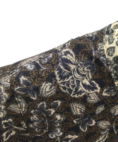 kurashi&trips publishing（クラシアンドトリップス パブリッシング）KURASHI&Trips PUBLISHING (クラシアンドトリップス パブリッシング) 「暮らしに、ときめき」大人のための柄ワンピース  ネイビー サイズ:Freeの古着・服飾アイテム