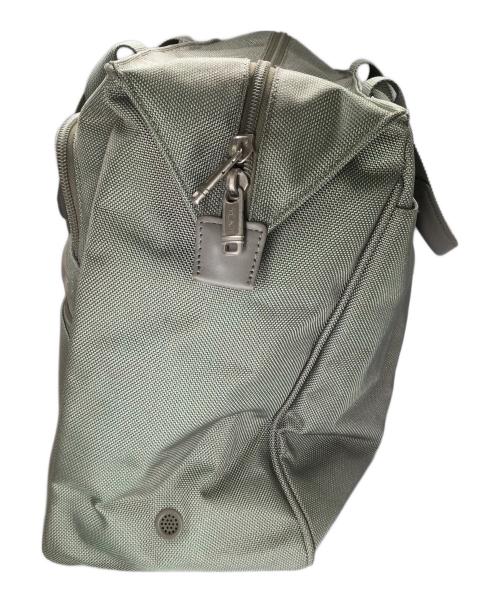 TUMI（トゥミ）TUMI (トゥミ) ボストンバッグ グレー グレーの古着・服飾アイテム