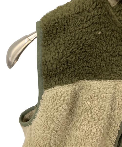 MARMOT（マーモット）Marmot (マーモット) ボアフリースベスト オリーブ×ベージュ オリーブ×ベージュ サイズ:Mの古着・服飾アイテム