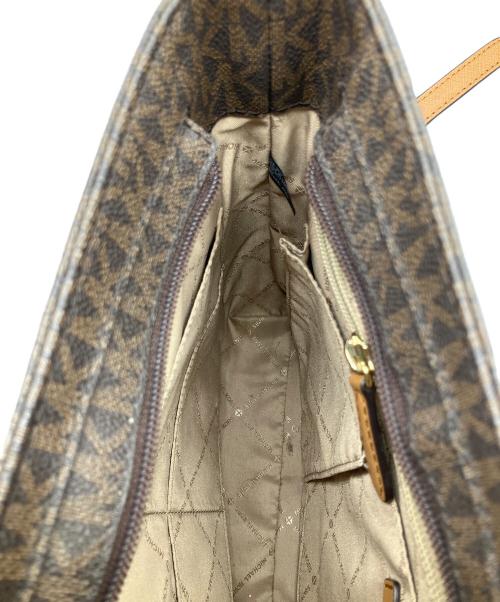 MICHAEL KORS（マイケル・コース）MICHAEL KORS (マイケルコース) ラージショルダーバッグ ブラウンの古着・服飾アイテム
