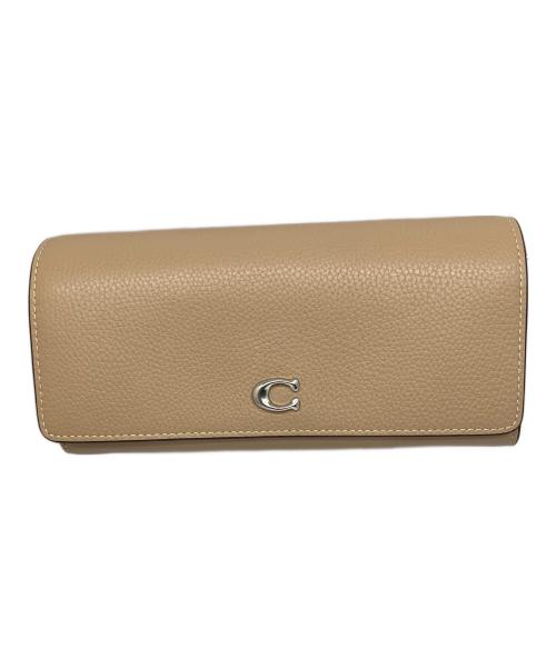 COACH（コーチ）COACH (コーチ) エッセンシャル フラップ ウォレット ベージュの古着・服飾アイテム