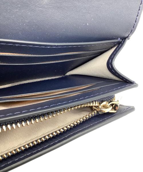 Kate Spade（ケイトスペード）Kate Spade (ケイトスペード) スペードフラワージャカードスモールジップウォレット ネイビー×ホワイトの古着・服飾アイテム