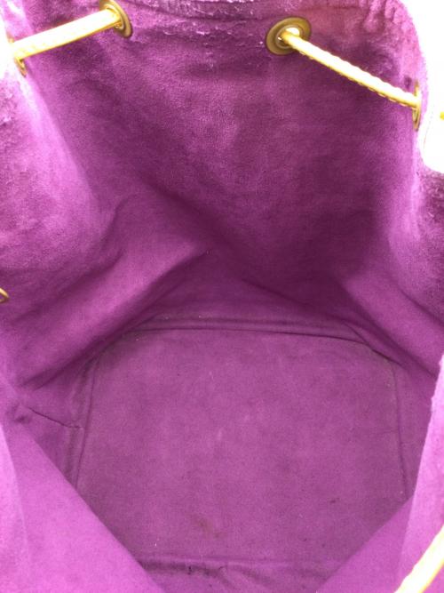 LOUIS VUITTON（ルイ ヴィトン）LOUIS VUITTON (ルイ ヴィトン) 巾着ショルダーバッグ　オレンジ オレンジの古着・服飾アイテム