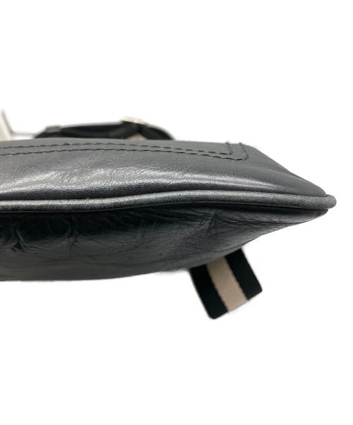 BALLY（バリー）BALLY (バリー) レザーショルダーバッグ ブラック ブラックの古着・服飾アイテム