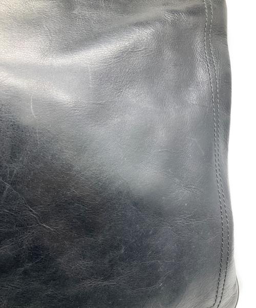 BALLY（バリー）BALLY (バリー) レザーショルダーバッグ ブラック ブラックの古着・服飾アイテム
