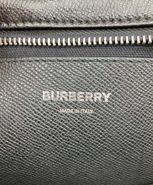 BURBERRY（バーバリー）BURBERRY (バーバリー) ウエストバッグ ブラックの古着・服飾アイテム