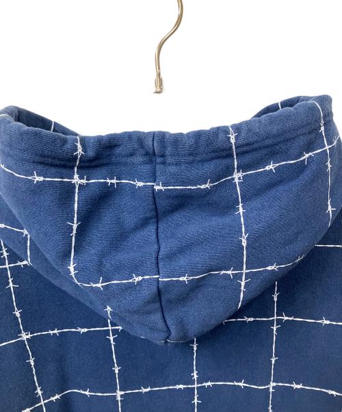 BoTT（ボット）BoTT (ボット) 有刺鉄線柄プルオーバーパーカー ネイビー サイズ:Ｌの古着・服飾アイテム