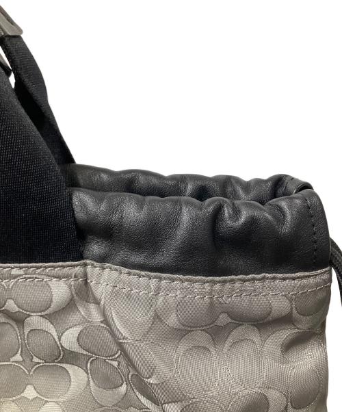 COACH（コーチ）COACH (コーチ) テイレン ドローストリング バックパック グレーの古着・服飾アイテム