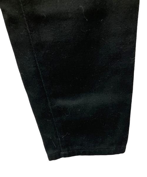 VERSACE（ヴェルサーチェ）VERSACE (ヴェルサーチェ) テーパードロゴデニムパンツ ブラック サイズ:不明の古着・服飾アイテム