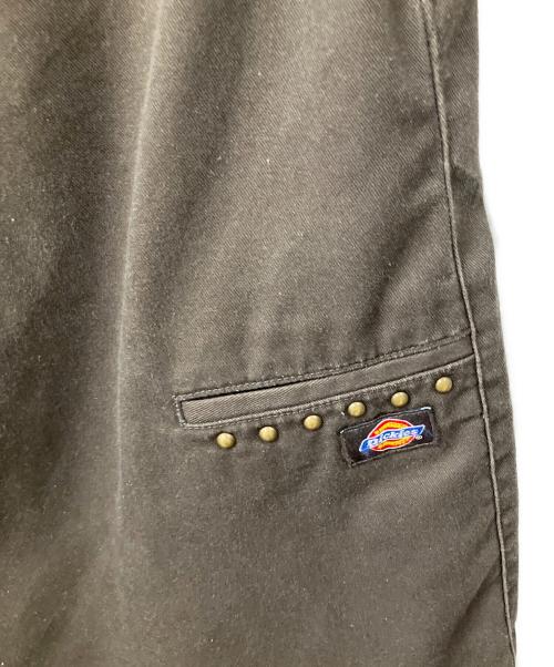 9090（9090）9090 (9090) Dickies (ディッキーズ) バギーチノショーツ ブラウン サイズ:Mの古着・服飾アイテム