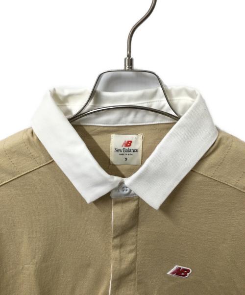 NEW BALANCE（ニューバランス）NEW BALANCE (ニューバランス) ポロシャツ ベージュ×ホワイト ベージュ サイズ:Sの古着・服飾アイテム