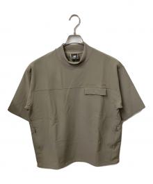 NEW BALANCE（ニューバランス）の古着「MET24 Woven Mockneck T-Shirt」｜ベージュ