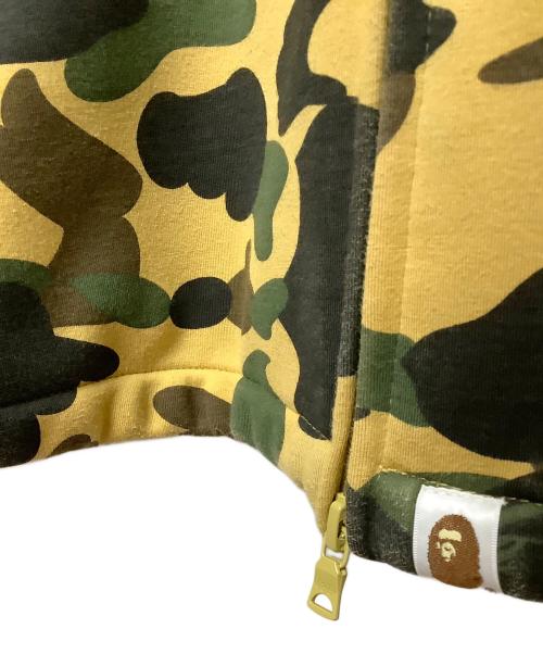 A BATHING APE（ア ベイシング エイプ）A BATHING APE (ア ベイシング エイプ) 1ST CAMO WINDSTOPPER SHARK HOODIE ベージュ サイズ:2XLの古着・服飾アイテム