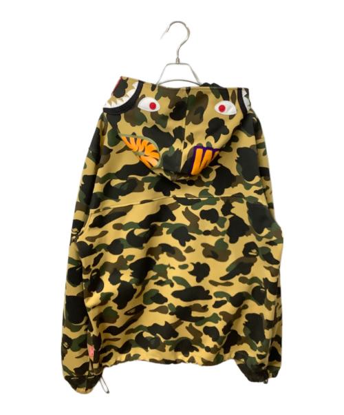 A BATHING APE（ア ベイシング エイプ）A BATHING APE (ア ベイシング エイプ) 1ST CAMO WINDSTOPPER SHARK HOODIE ベージュ サイズ:2XLの古着・服飾アイテム