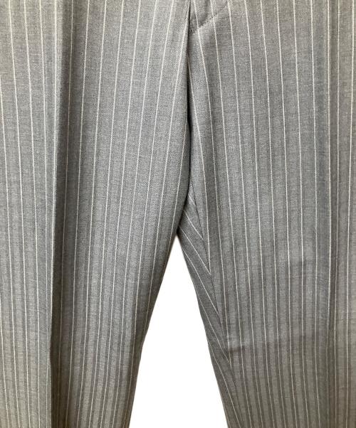 BLACK LABEL CRESTBRIDGE（ブラックレーベル クレストブリッジ）BLACK LABEL CRESTBRIDGE (ブラックレーベル クレストブリッジ) セットアップスーツ グレー サイズ:94-82-170 38Lの古着・服飾アイテム